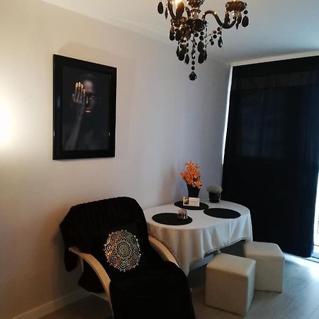 Ferienwohnung Kawalerka - Jelenia Gora, Dziel. Zabobrze Exterior foto
