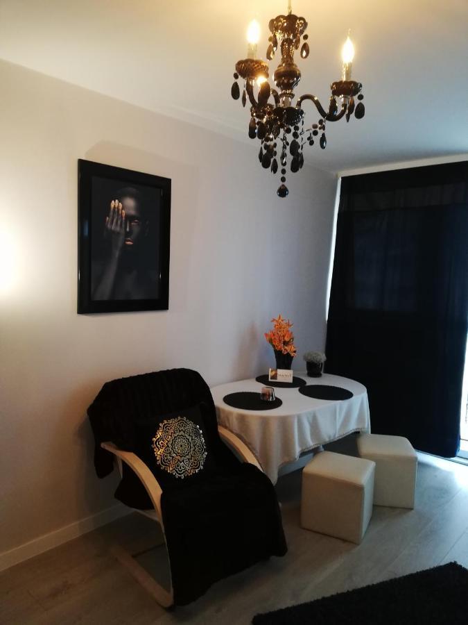Ferienwohnung Kawalerka - Jelenia Gora, Dziel. Zabobrze Exterior foto